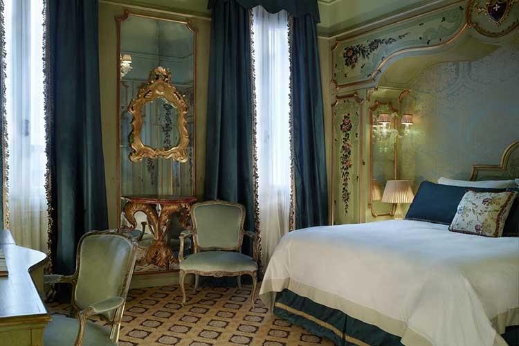 (Daniele Turco al Gritti Palace 
Rinasce la raffinatezza veneziana a tavola)