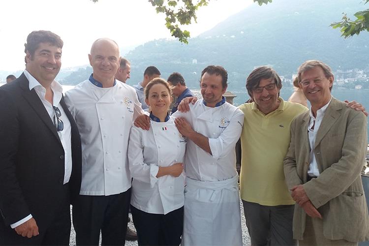 Al centro Enrico Derflingher, Elnava De Rosa, Massimiliano Mandozzi e Paolo Schiavo - Euro-Toques International 
conferma Enrico Derflingher presidente