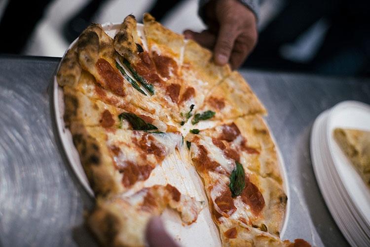 (Formazione con Molino Grassi 
In primo piano l'impasto diretto)