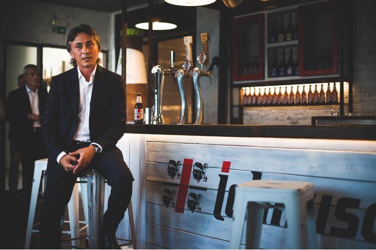 (Ichnusa dalla parte dell’ambiente 
con il progetto “Vuoto a buon rendere”)