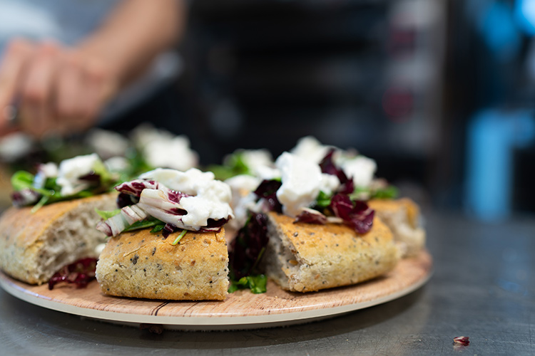 (L’arte dell’impasto si apprende 
con impegno e aggiornamento)