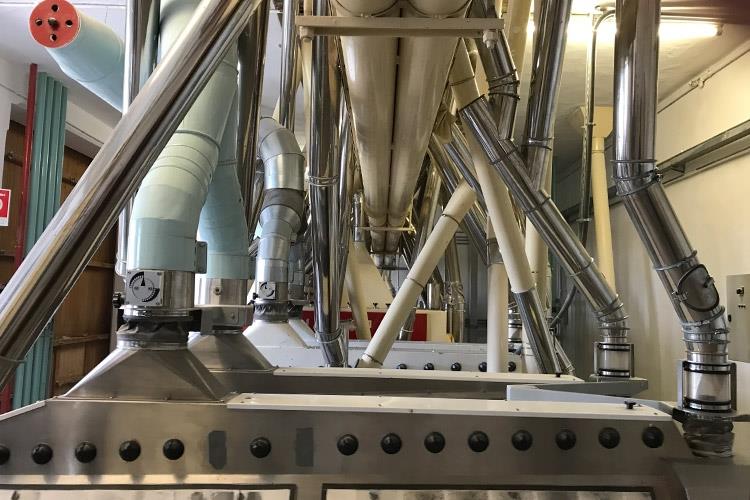 (Molino Magri guarda al futuro 
Inaugurato il polivalente MagriLab)