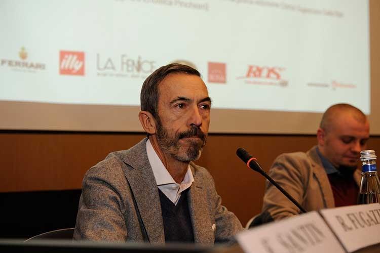 Ilario Mosconi (Oltre i gesti 
Il ruolo della sala nella ristorazione)