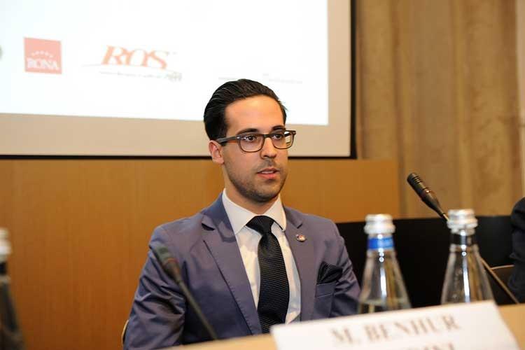 Romeo Bisacchi (Oltre i gesti 
Il ruolo della sala nella ristorazione)