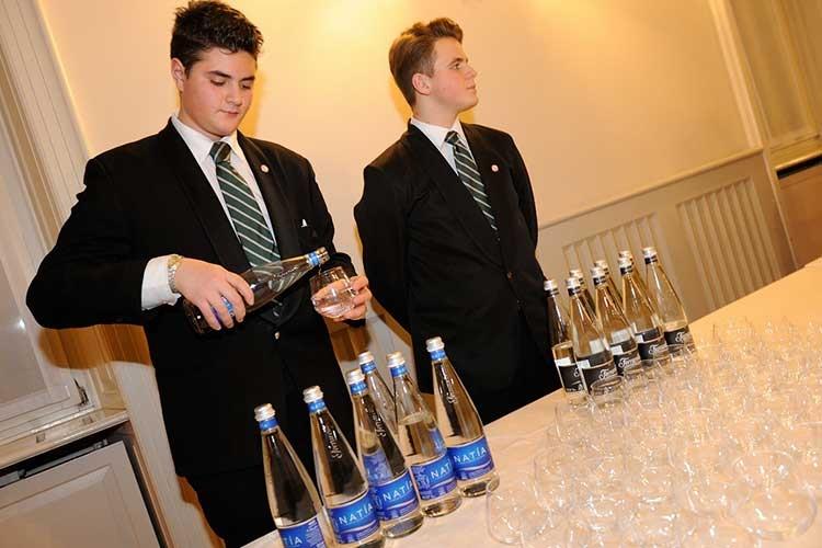 Ferrarelle (Oltre i gesti 
Il ruolo della sala nella ristorazione)