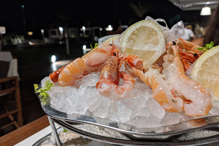 L'antipasto: Crudité di mare