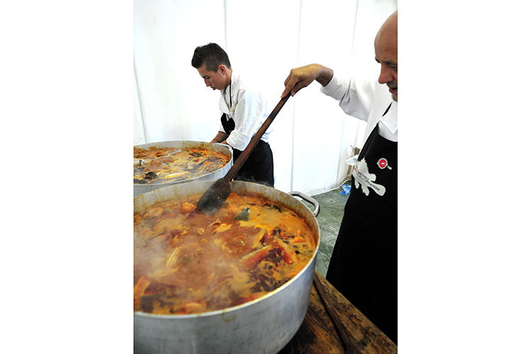 (Torna il BrodettoFest a Fano 
3 giorni di assaggi in sicurezza)