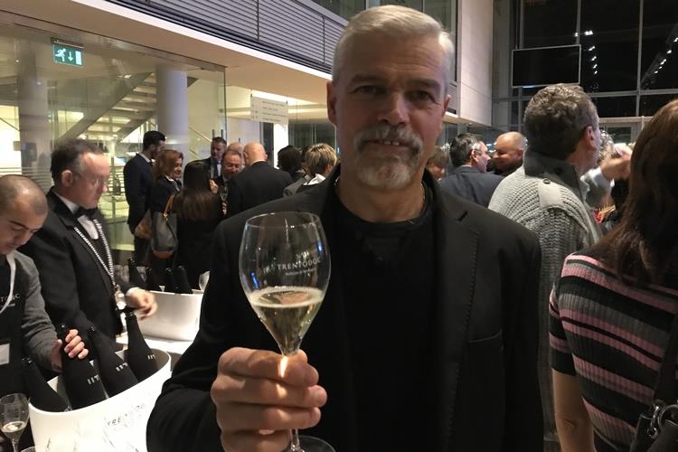 (Trento Doc, Bollicine sulla città 
Inaugurazione spumeggiante)